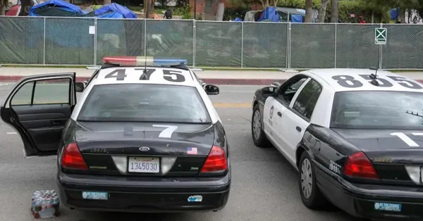 Ford Crown Victoria’s Last Model Year: A Farewell Tribute